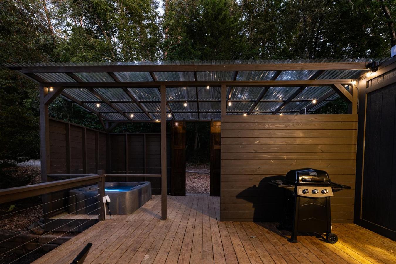 Couples Retreat: King Bed:Hot Tub:Firepit & More بلو ريدج المظهر الخارجي الصورة